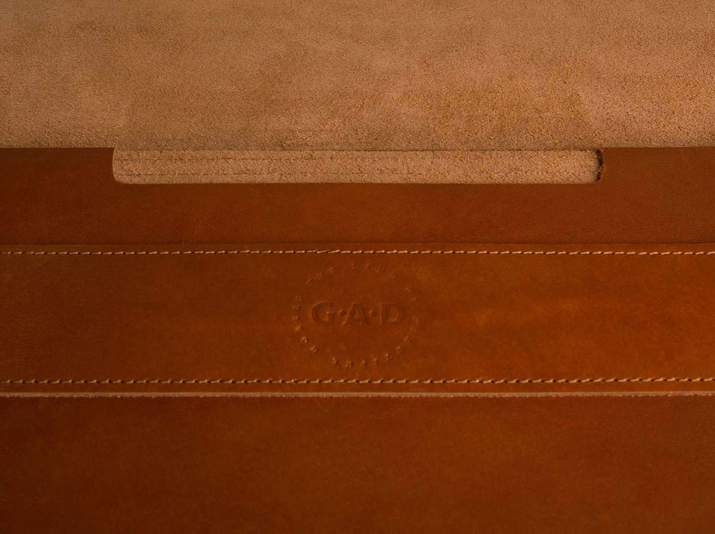 14" MacBook Pro Leather Case | Cognac - GAD Roots