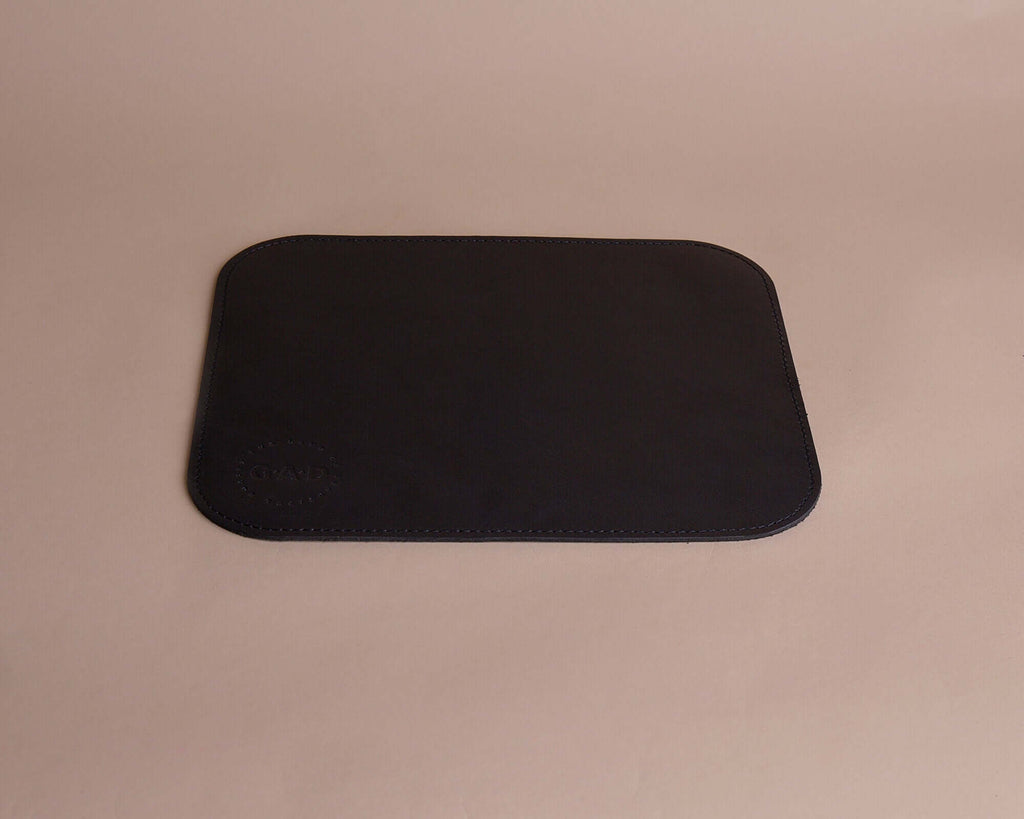 black genuine leather mouse pad