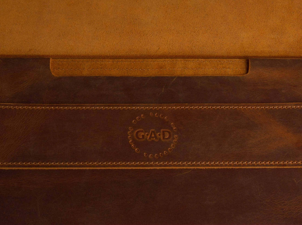 MacBook Pro Leather Case 16" | Camel - GAD Roots